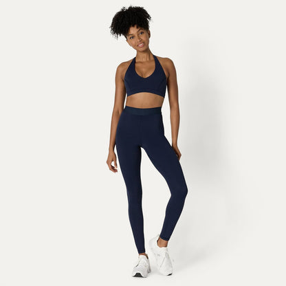 Amazon Essentials Women's Active FormFlex Buttery Soft Light Support Halter V-Neck Sports Bra