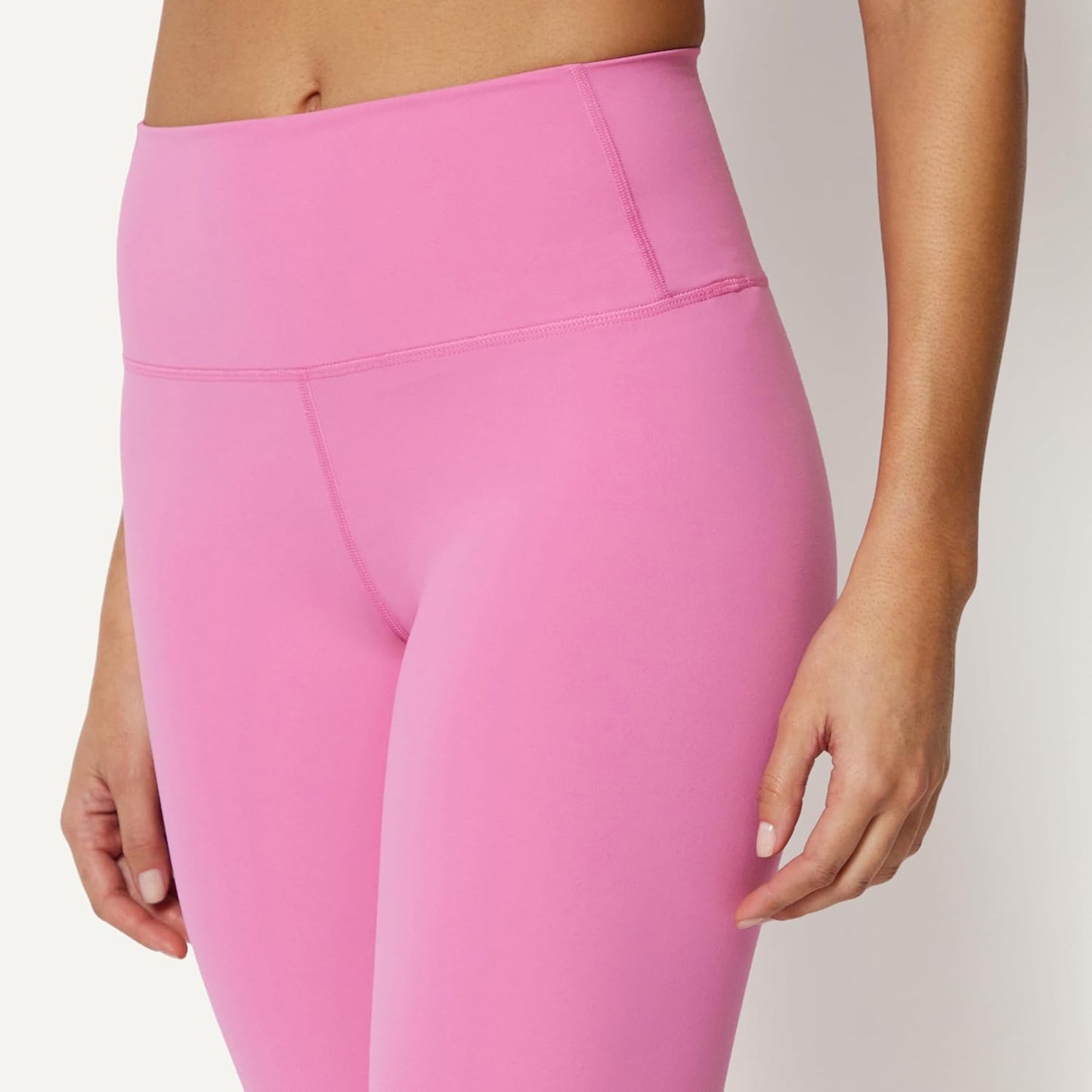 Amazon Essentials Women's Formflex High Rise Buttery Soft 7/8 Length Yoga Legging with 25" Inseam