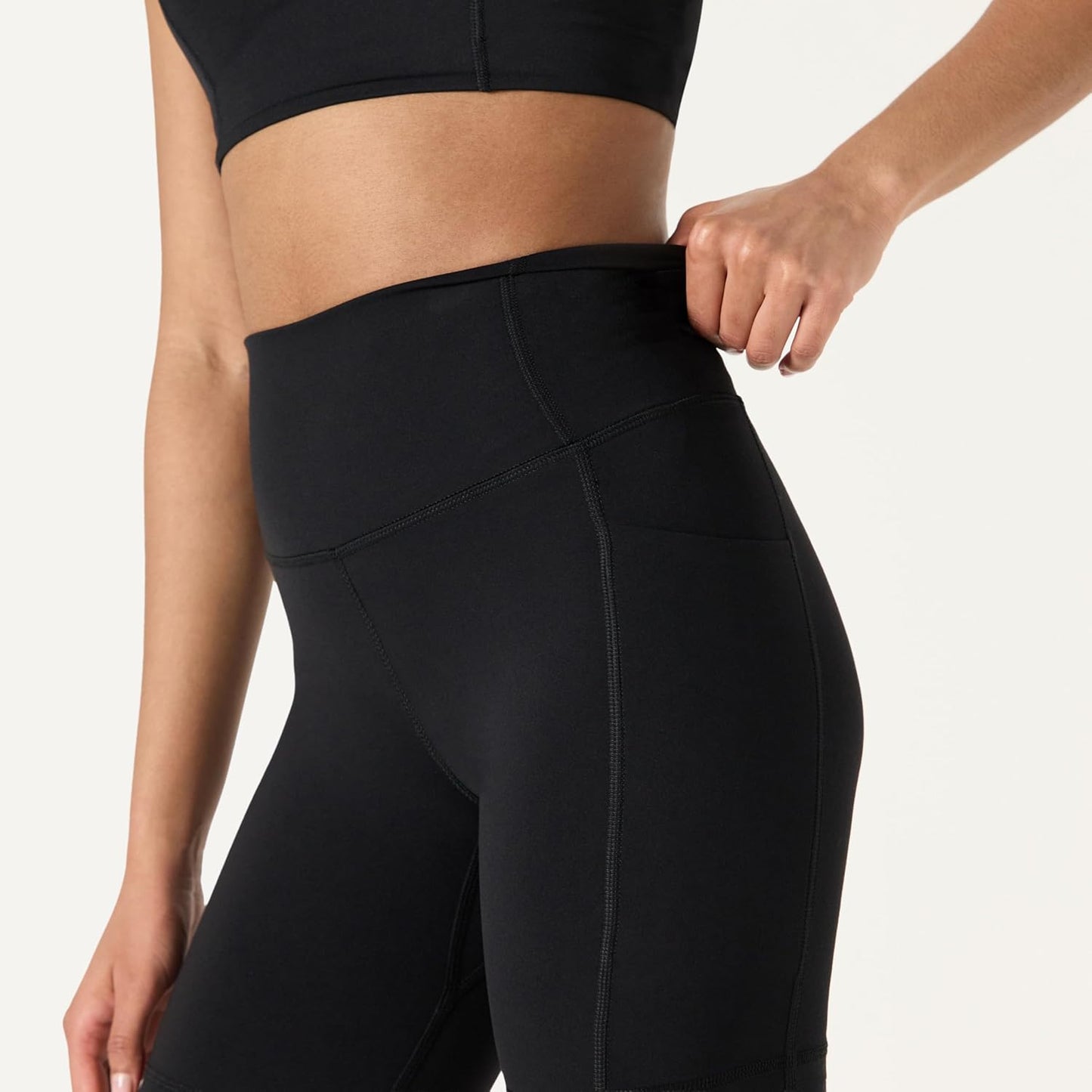 Amazon Essentials Women's Active FormFlex Buttery Soft High Waist Biker Shorts