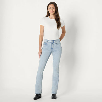 Amazon Essentials Women's Curvy Slim-Fit Mid-Rise Bootcut Jeans