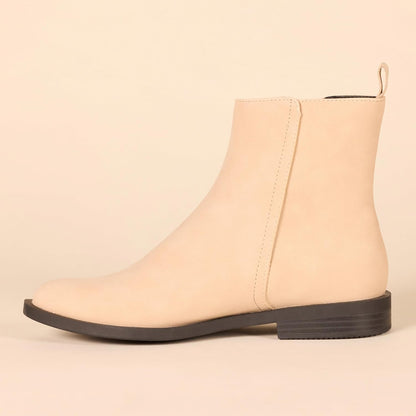 Amazon Essentials Women's Exterior Zip Flat Ankle Boot