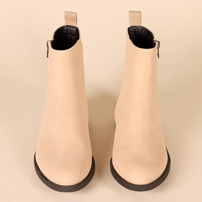 Amazon Essentials Women's Exterior Zip Flat Ankle Boot