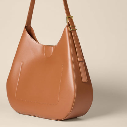 Amazon Essentials Women's Shoulder Bag