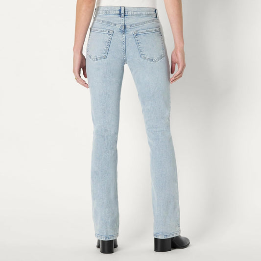 Amazon Essentials Women's Curvy Slim-Fit Mid-Rise Bootcut Jeans