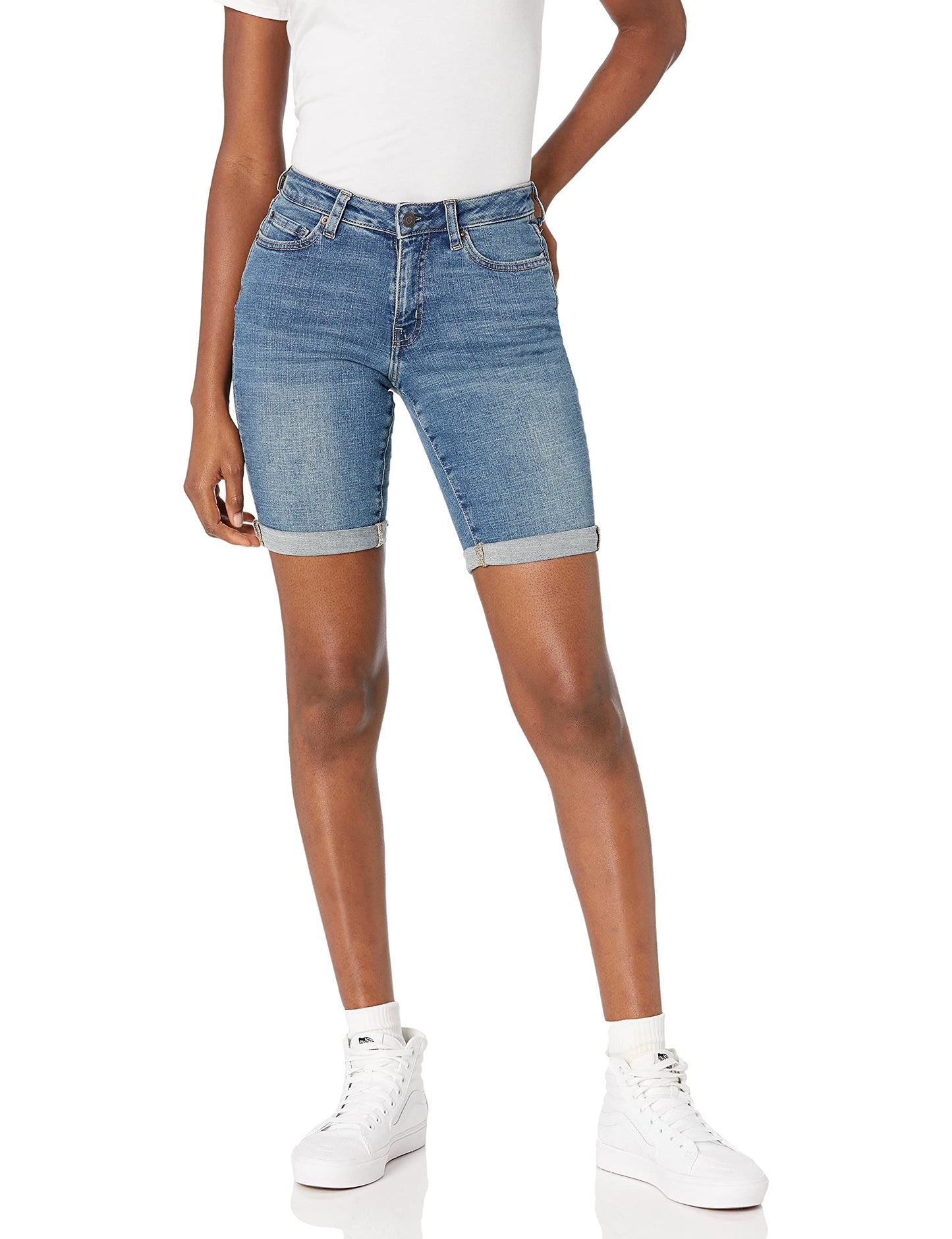 Amazon Essentials Women's Mid-Rise Slim Fit Bermuda Shorts with Pockets