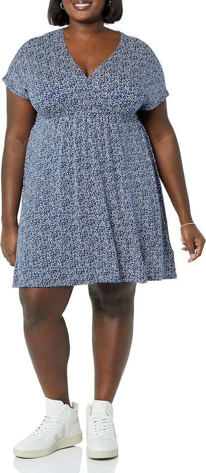 Amazon Essentials Women's Surplice V Neck Swing Dress (Available in Plus Size)